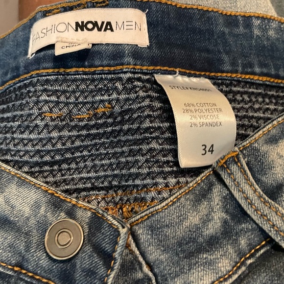 Fashion Nova Light Blue Skinny Jeans - Picture 3 of 3